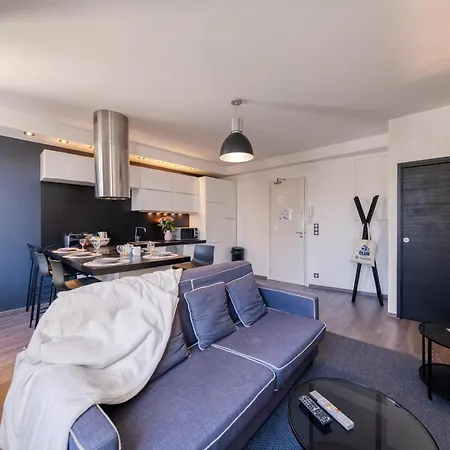 Heart Of Amazing Design Croisette Location Seller By Oiam
